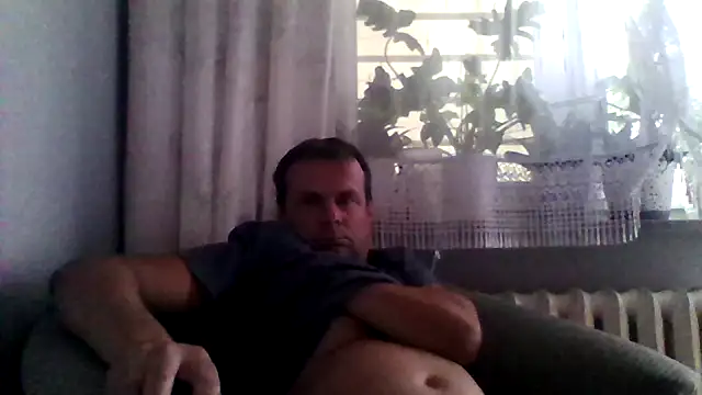 grzes19763 online show from July 12, 6:10 pm