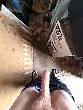 Snapshot of bighornycockup chatting on October 30, 5:31 am bighornycockup online show from October 30, 5:31 am