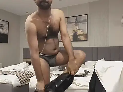 Snapshot of hotindianstud chatting on September 13, 1:23 pm hotindianstud online show from September 13, 1:23 pm
