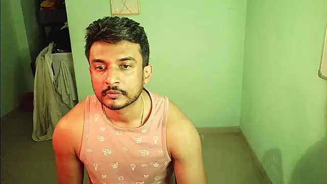 daringcutie online show from December 14, 1:23 am