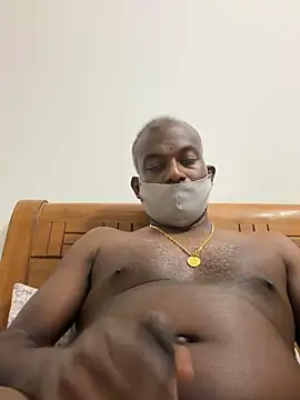 strongguyindia online show from October 23, 7:28 pm