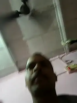 Snapshot of Vickyrajput009 chatting on January 18, 12:47 pm Vickyrajput009 online show from January 18, 12:47 pm