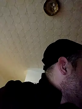 Codymc89 online show from November 17, 10:02 pm