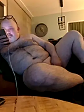 Bibear197511 online show from November 29, 9:39 pm