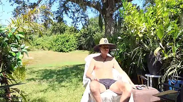 eliberator1777 online show from September 20, 5:35 pm