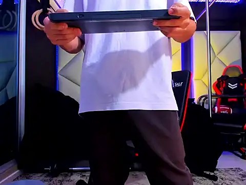 Aydenmiller96 online show from November 26, 1:36 pm