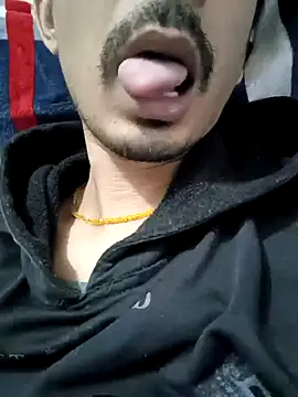 dreamtoungelick69 online show from December 10, 12:02 am