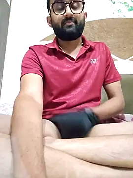 love4shownude online show from May 11, 5:43 pm
