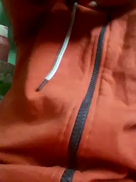 Snapshot of xxxsexy27 chatting on January 10, 8:04 pm xxxsexy27 online show from January 10, 8:04 pm