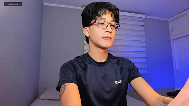 tom Howard online show from March 14, 3:13 am