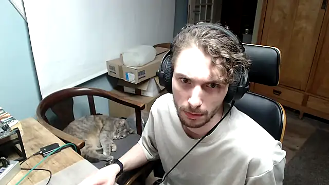 mycurve online show from February 28, 12:10 am