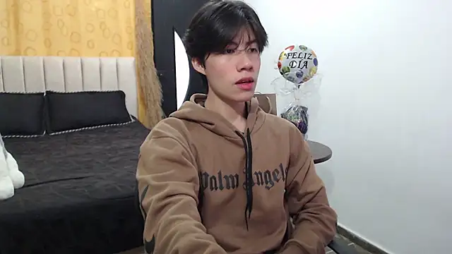 Elio-cam online show from January 4, 2:14 pm