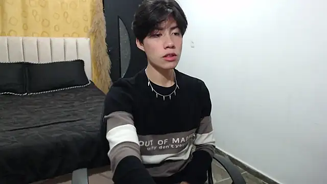 Elio-cam online show from December 7, 8:11 am