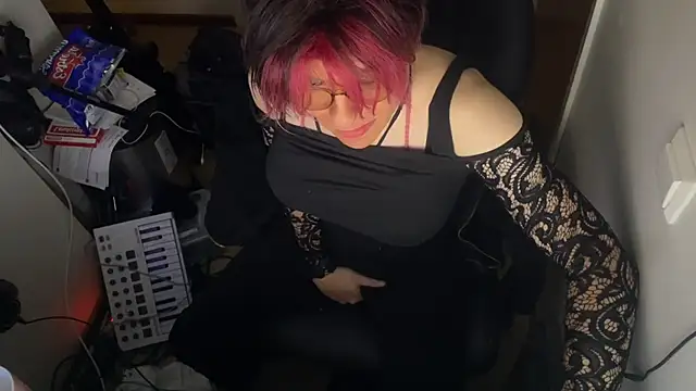 ecd011 online show from September 29, 1:04 am