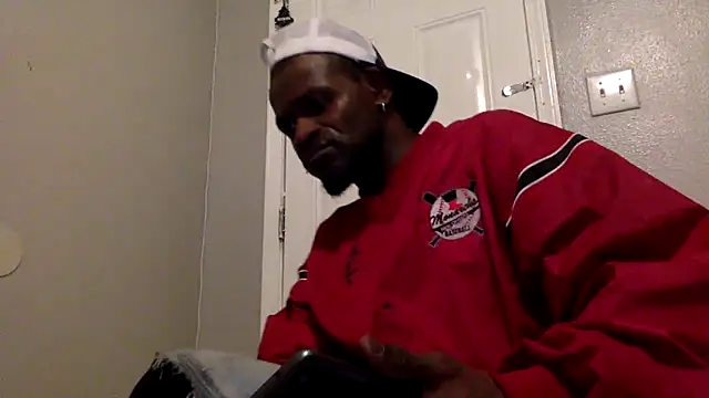 Maculine Stayr online show from December 20, 11:01 pm