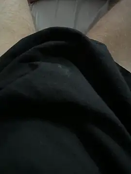 j1991j online show from April 11, 7:04 am