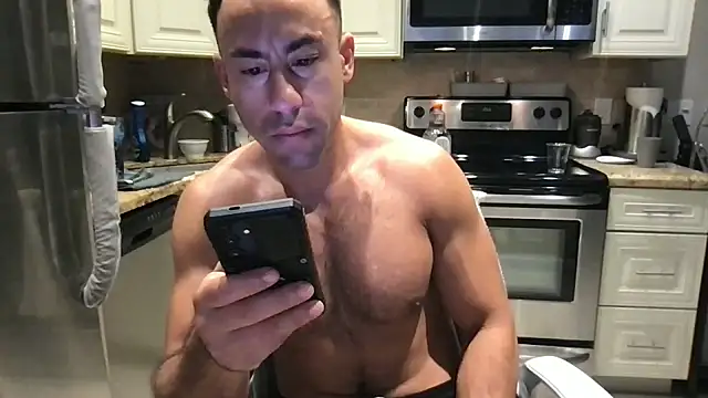 BigGuyMuscle online show from March 9, 6:57 pm