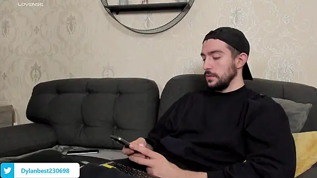 Dylan Best online show from February 3, 10:26 pm