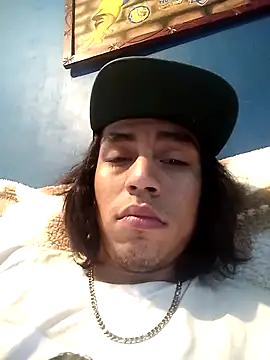 AlexAlejandro13 online show from February 20, 5:37 pm