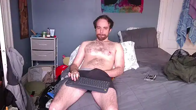 hpluvsplata online show from March 13, 4:25 pm