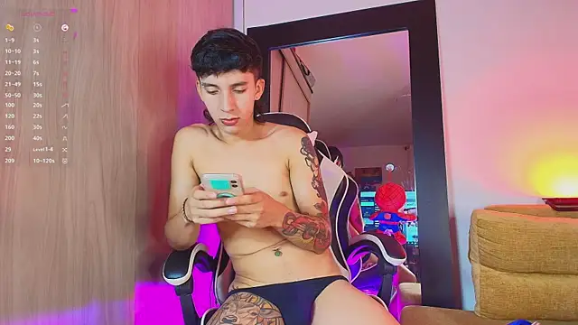 JacoboSwam online show from March 22, 10:15 pm