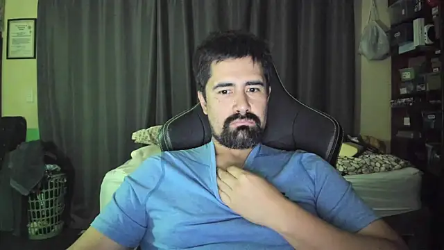 VonDoomdelToro online show from October 21, 6:27 am