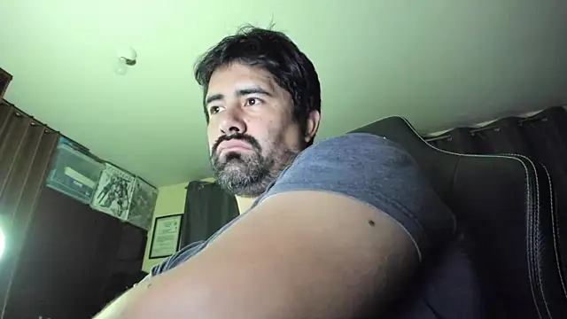 VonDoomdelToro online show from May 31, 6:03 am