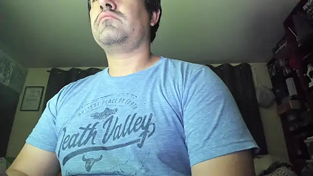 VonDoomdelToro online show from July 4, 7:33 am