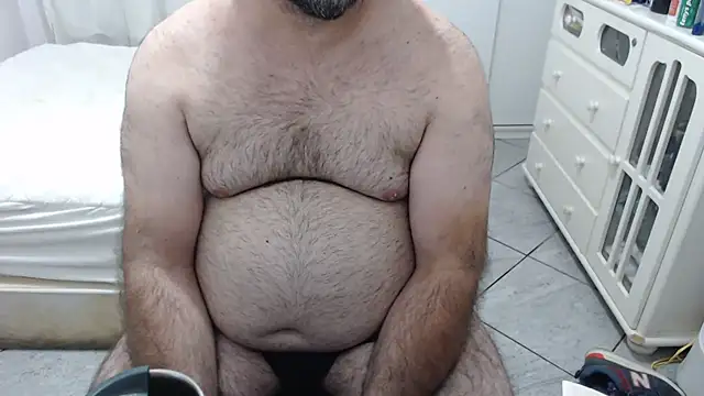 MysterBearMG online show from October 25, 2:13 am