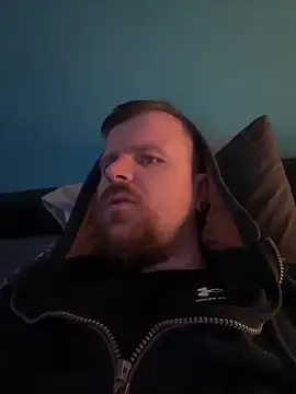 Gabriel892619 online show from March 18, 10:02 pm