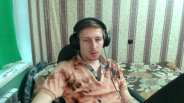 darienlarge online show from November 7, 11:13 am