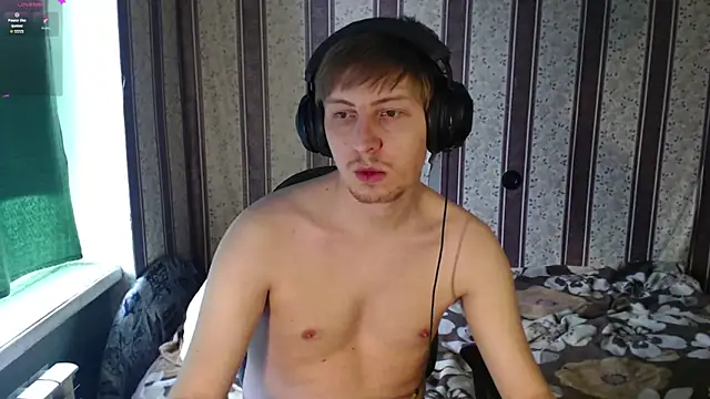 darienlarge online show from November 2, 11:03 am