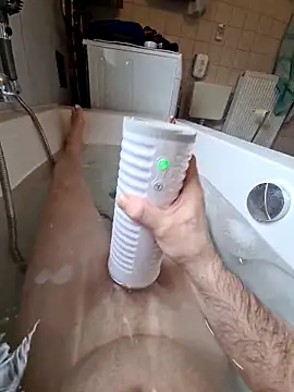 toeloverlive online show from March 2, 8:21 am