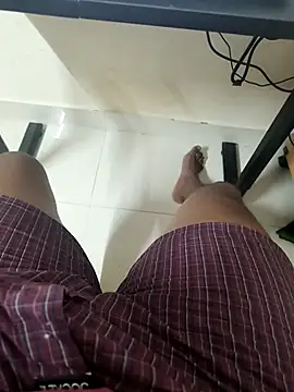 mkmony online show from September 10, 7:23 pm