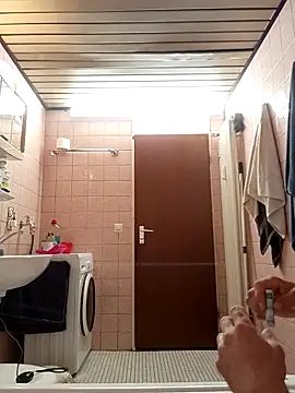 Nowy111 online show from April 28, 11:09 pm