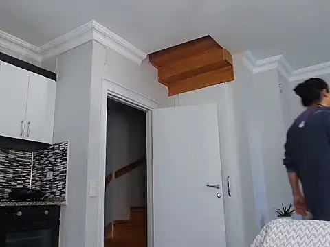 ALPHANDRE online show from April 19, 6:24 am