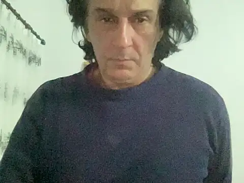 Snapshot of ALPHANDRE chatting on February 5, 6:15 pm ALPHANDRE online show from February 5, 6:15 pm