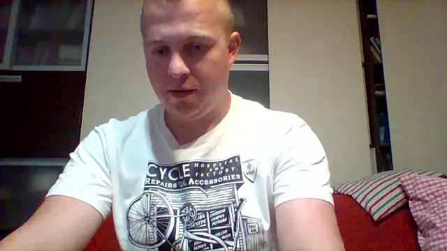 Matttthees online show from September 29, 6:15 pm