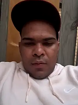 Snapshot of marhi32 chatting on October 5, 11:53 pm marhi32 online show from October 5, 11:53 pm