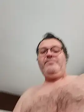 mike9473 online show from April 4, 8:00 am