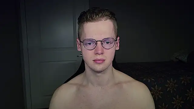 doloresman online show from February 4, 11:44 pm