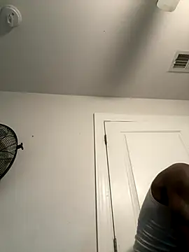 Chocolate Droppa online show from September 17, 11:44 am