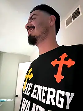 Snapshot of Bbyboyivan chatting on October 11, 5:11 am Bbyboyivan online show from October 11, 5:11 am