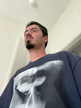 Snapshot of Bbyboyivan chatting on February 16, 9:16 pm Bbyboyivan online show from February 16, 9:16 pm