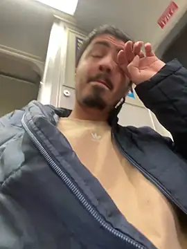 Snapshot of Bbyboyivan chatting on February 23, 5:17 am Bbyboyivan online show from February 23, 5:17 am