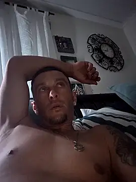 22sexytwin online show from April 19, 7:19 am