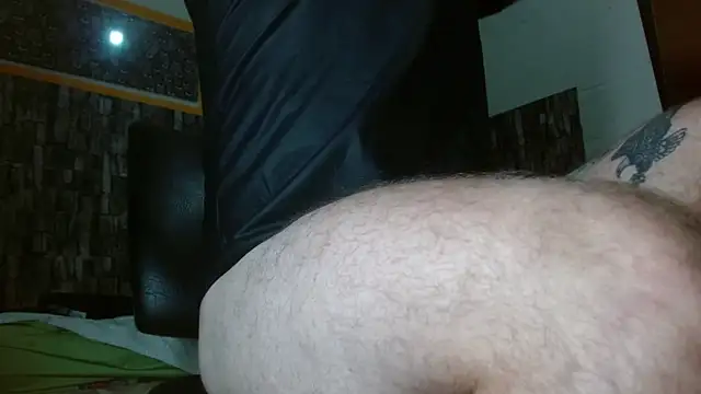 stripnolimits online show from April 17, 11:07 pm