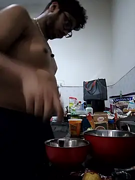 thebrownboi01 online show from November 13, 1:10 am