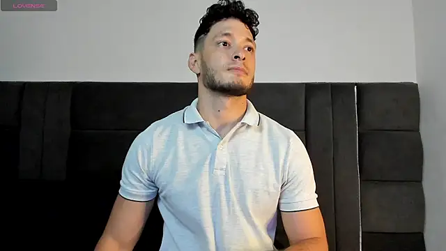 alejandro  2 online show from April 14, 6:29 pm