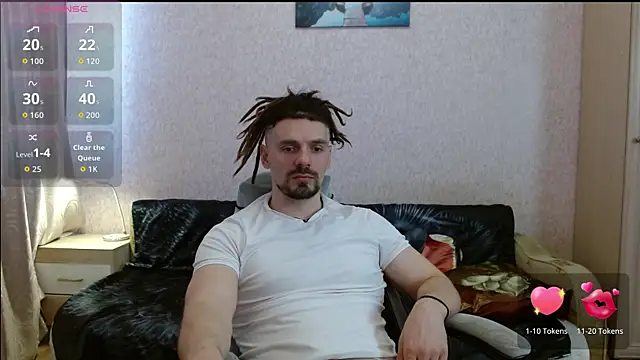 Aestheticguy101 online show from April 17, 10:29 am